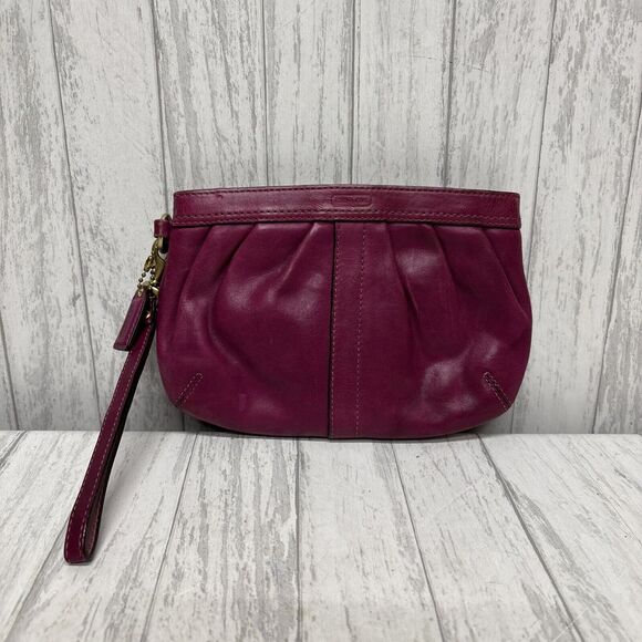 Womens Vintage Coach Wristlet Fuchsia Pink Leather - Picture 1 of 8